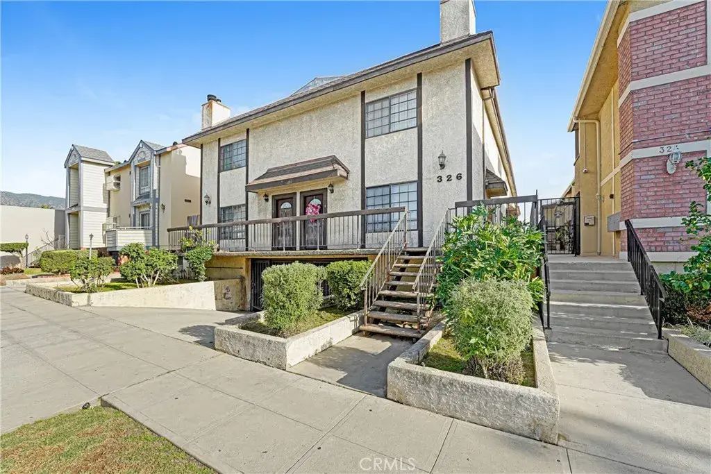 326 E Valencia C, Burbank