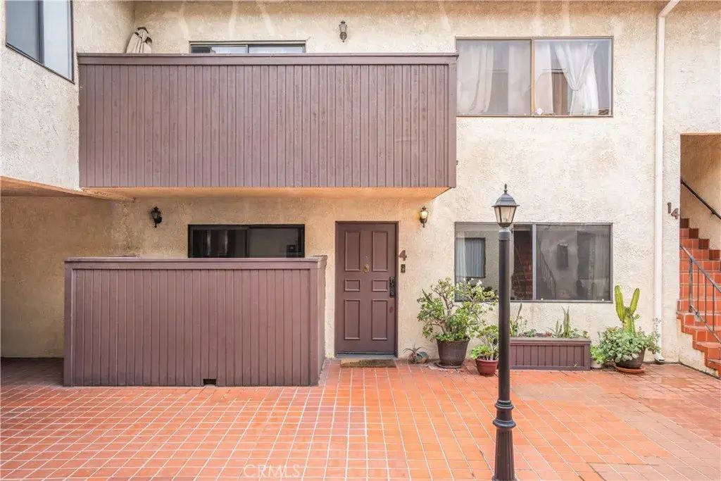 112 N Avenue 66 4, Highland Park
