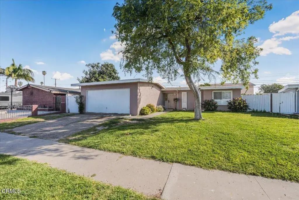 1820 Claremont Drive, Oxnard