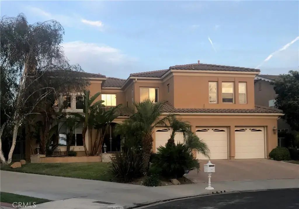 7420 Cliffside Court, West Hills