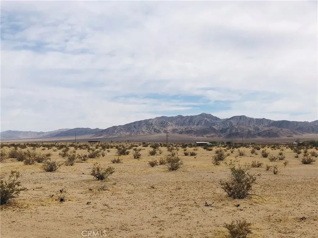 5 Diamond Bar, 29 Palms