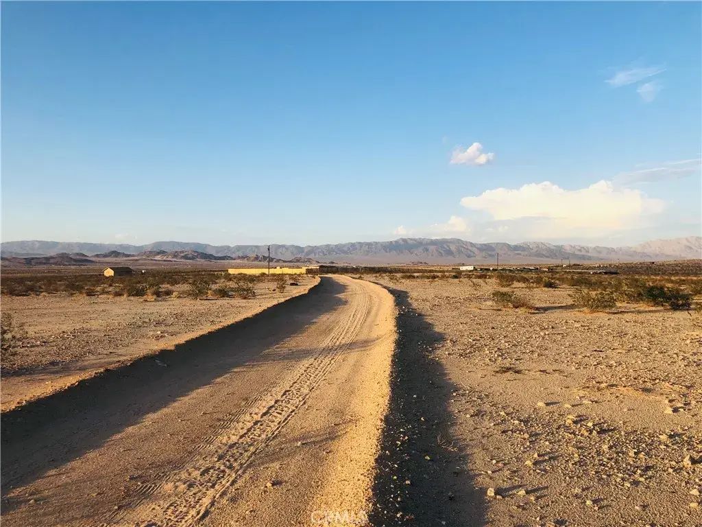 5 Marilane, 29 Palms