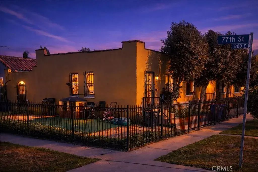 7700 Mckinley, Los Angeles
