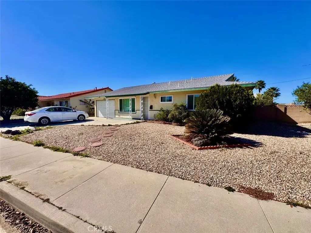 471 Whitney, Hemet