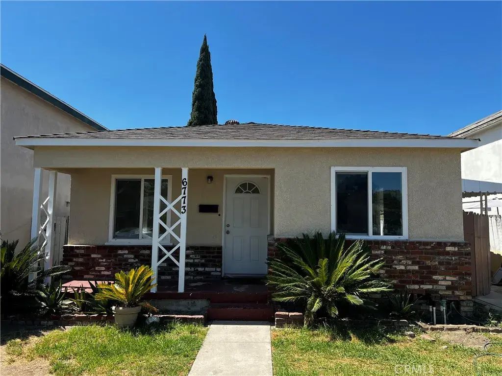 6773 Curtis, Long Beach