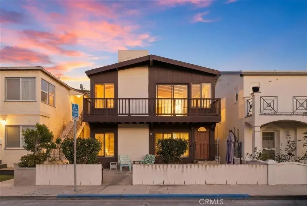 66 Pomona Ave, Long Beach