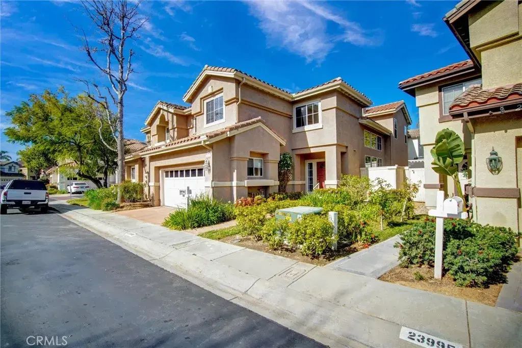 23985 Nicole, Yorba Linda