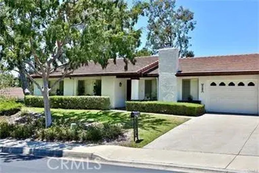 27961 Calle Valdes, Mission Viejo