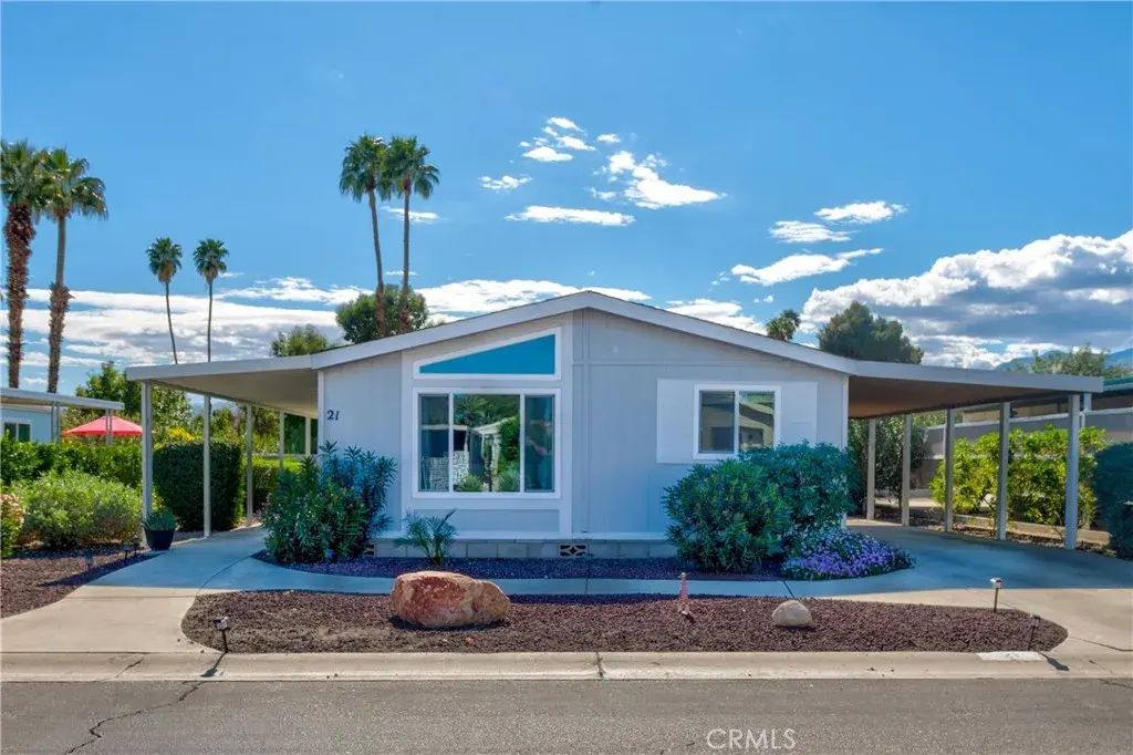 21 Coble, Cathedral City