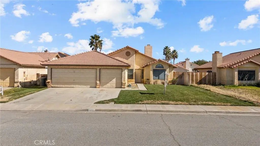 3252 Voyager, Rosamond