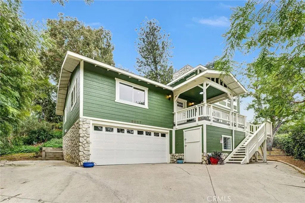 9907 Shadow Hills Drive, Los Angeles
