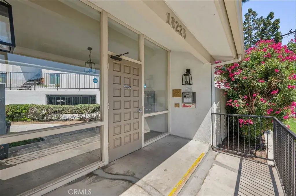 18225 Kingsdale Avenue 115, Redondo Beach