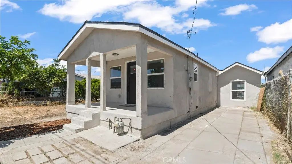 1563 E 119th, Los Angeles