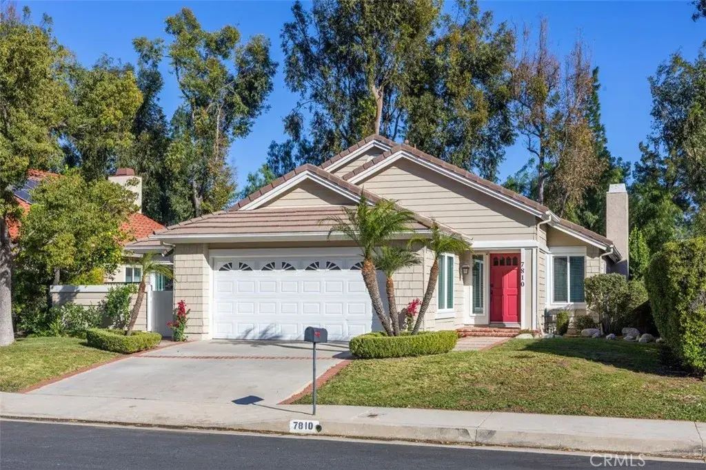 7810 Valley Flores Drive, West Hills