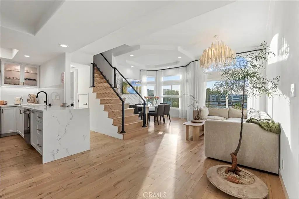 4230 Colfax 301, Studio City