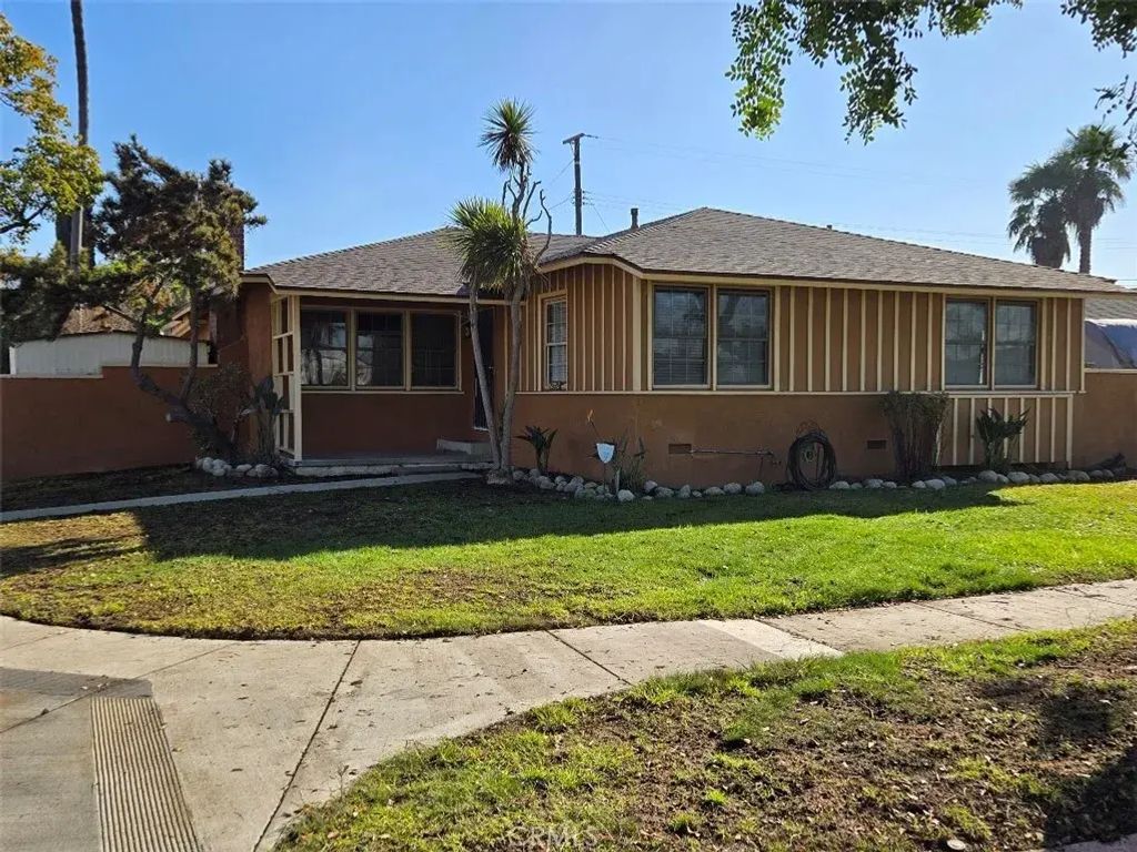 12912 S Saint Andrews, Gardena