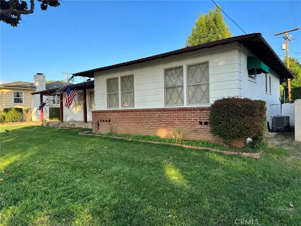 8352 Edmaru, Whittier