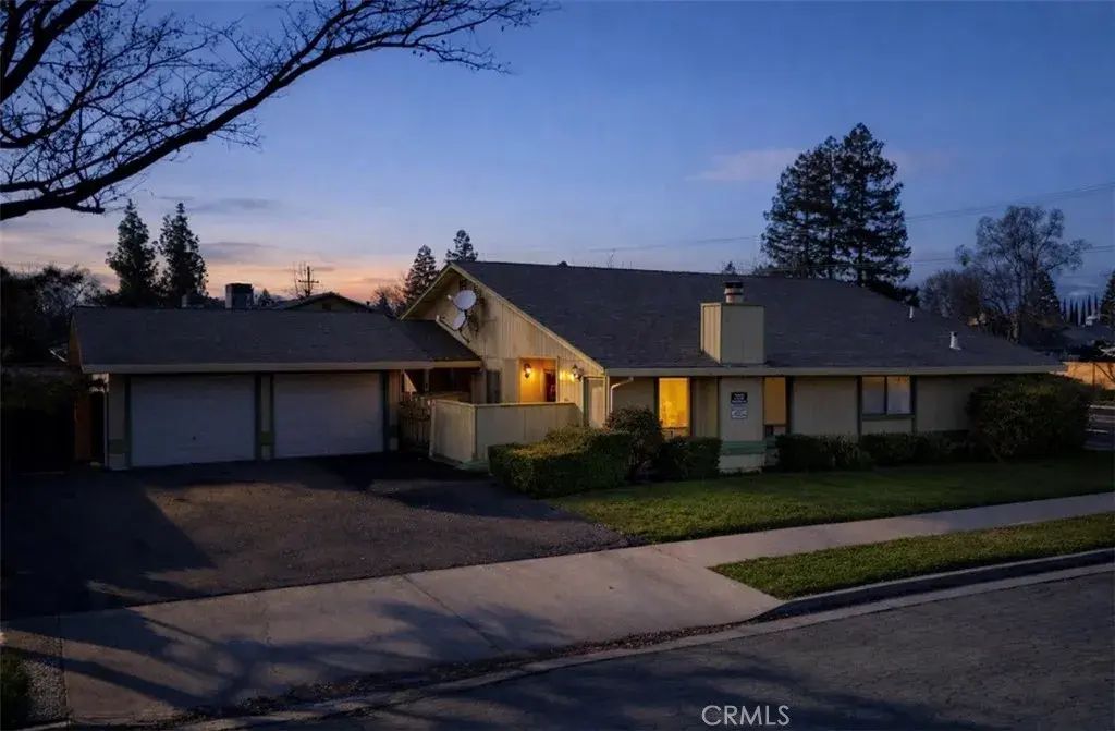 3557-& 3559 Guadalupe, Merced