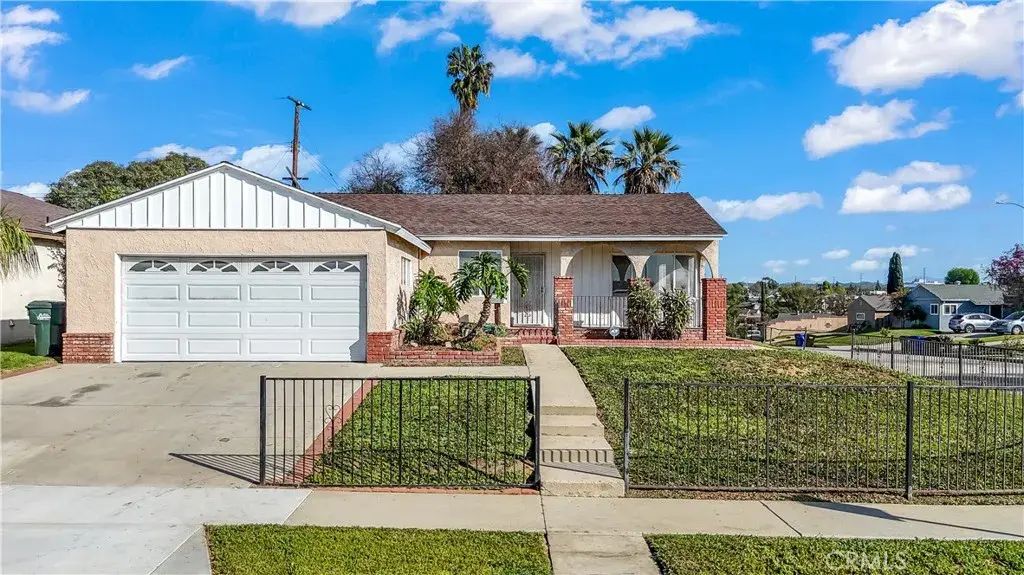 12128 Armsdale, Whittier