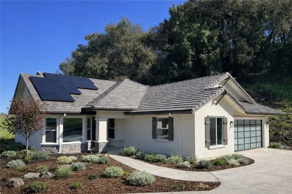 12650 Cenegal Road, Atascadero