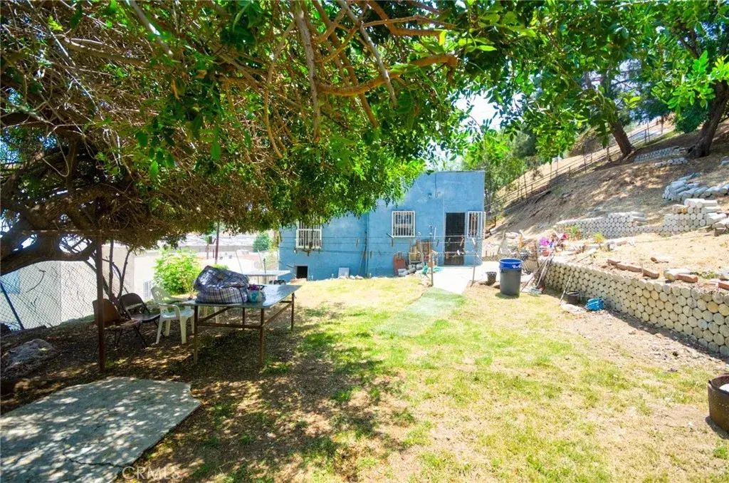 2602 Onyx Drive, Los Angeles