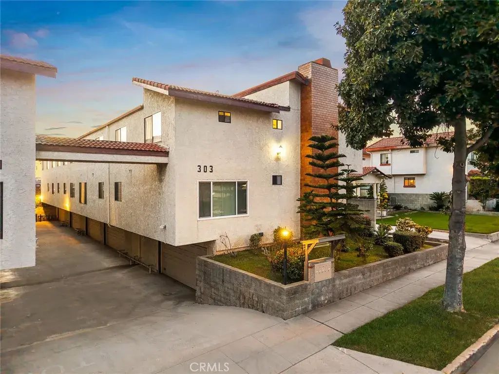 303 Stoneman A, Alhambra