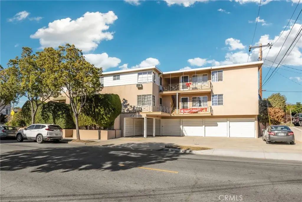 1515 W Commonwealth Avenue, Alhambra
