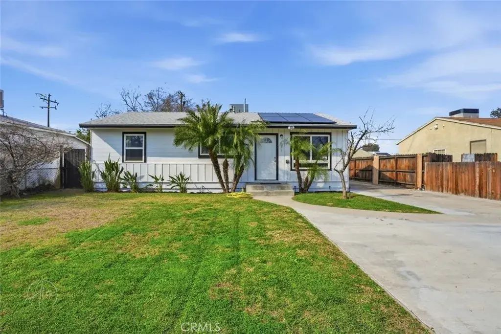 305 Jones Street, Bakersfield