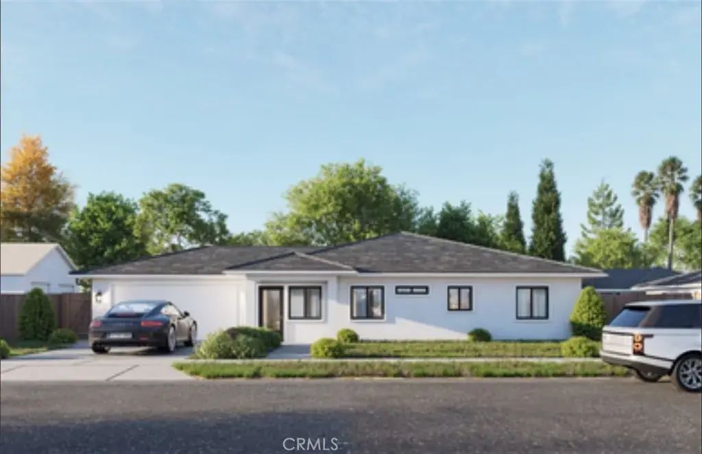 4210 E Calwa Avenue, Fresno