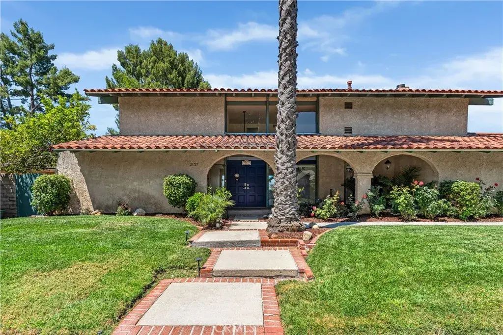 21727 Ulmus Drive, Woodland Hills