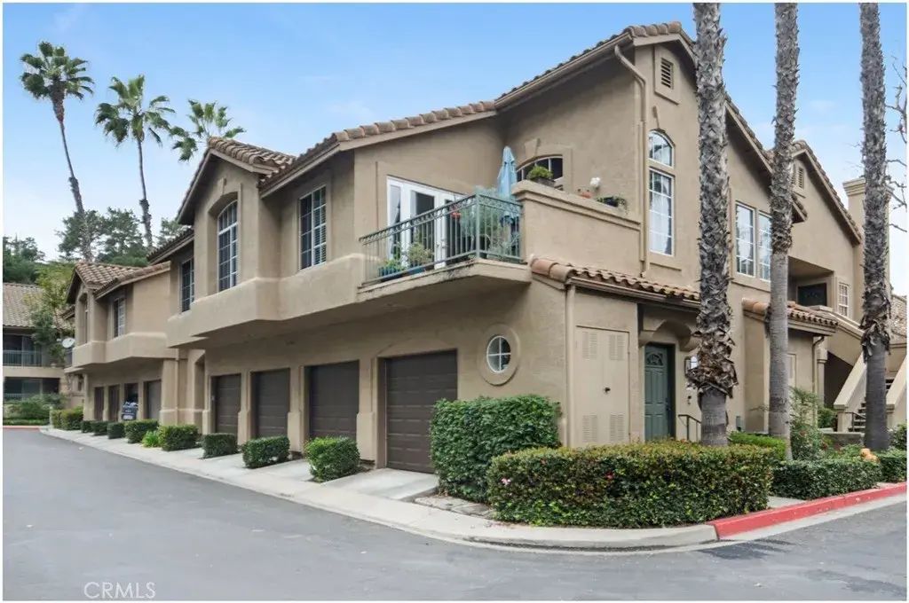 7 Landmark, Aliso Viejo