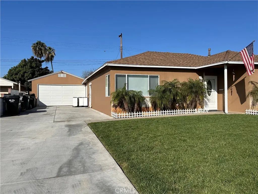 14527 Chere, Whittier