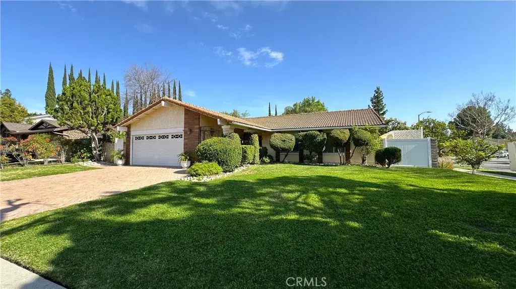 7700 Maestro, West Hills
