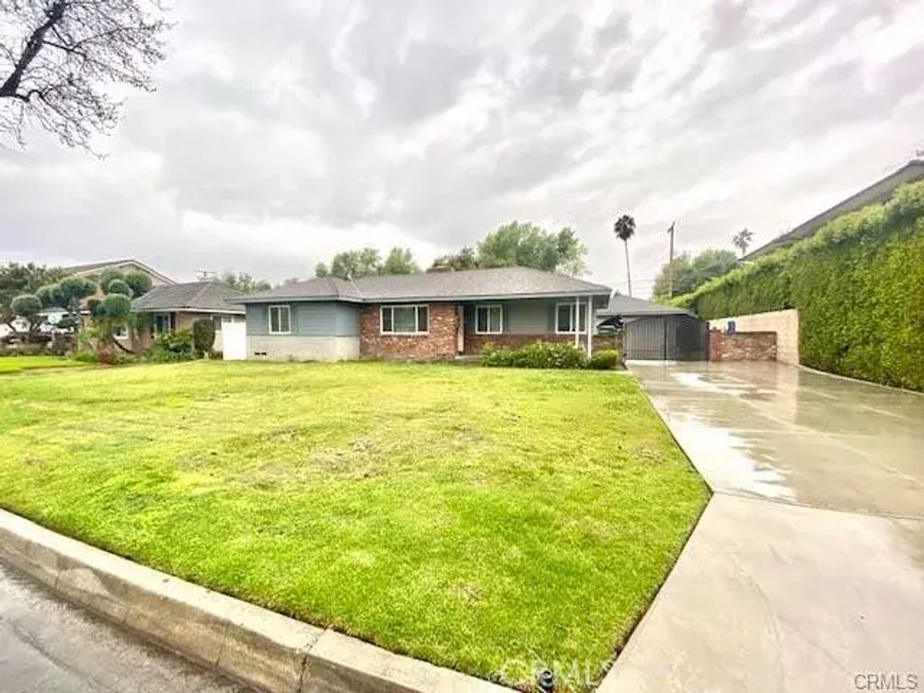 2319 El Capitan Avenue, Arcadia