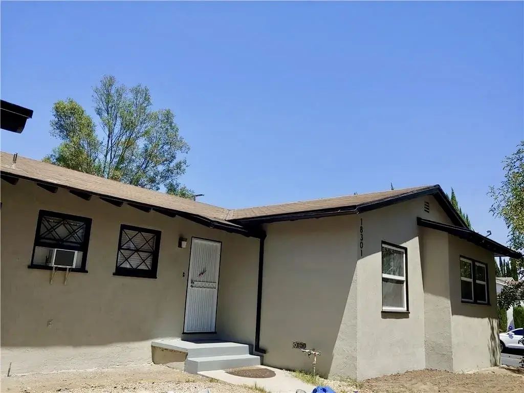 18301 Chatsworth Street, Porter Ranch