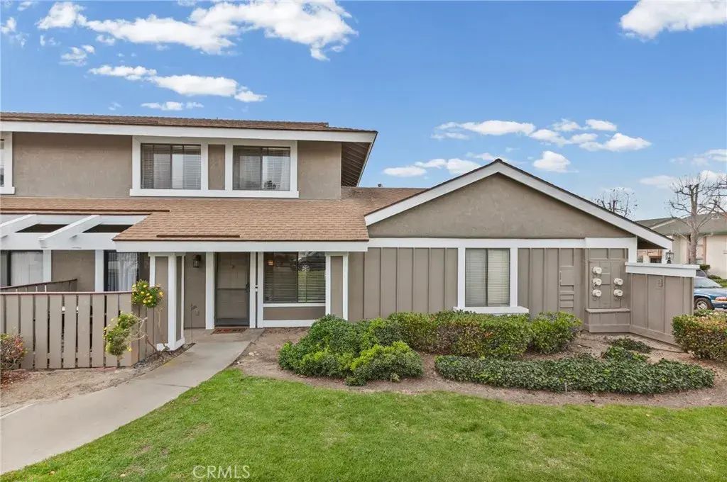 1192 Hilltop, Santa Maria