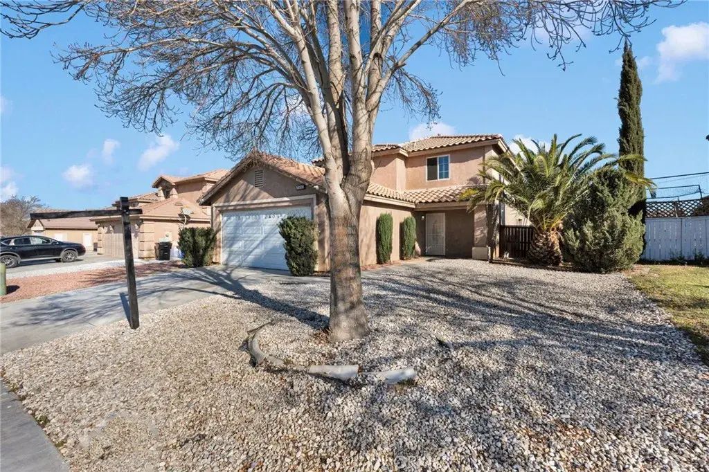 14106 Gray, Victorville