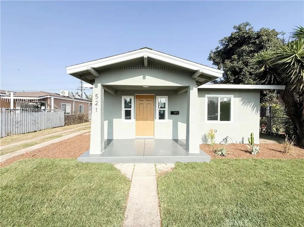 521 W Cherry Street, Compton