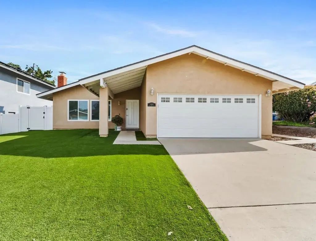 11385 Red Cedar Way, 