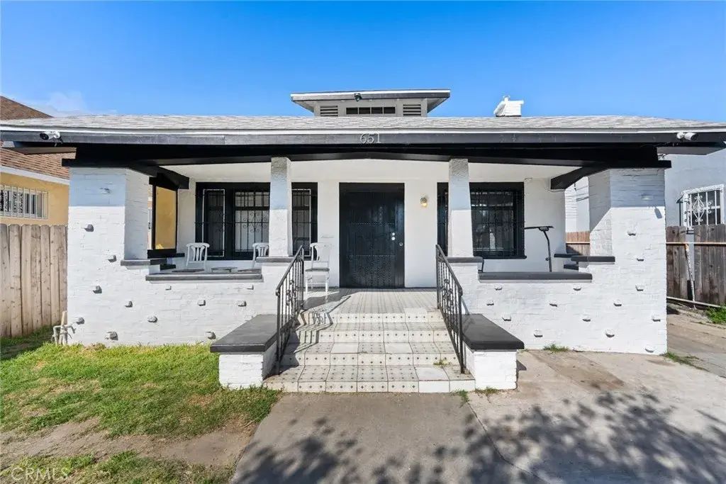 651 W Gage, Los Angeles