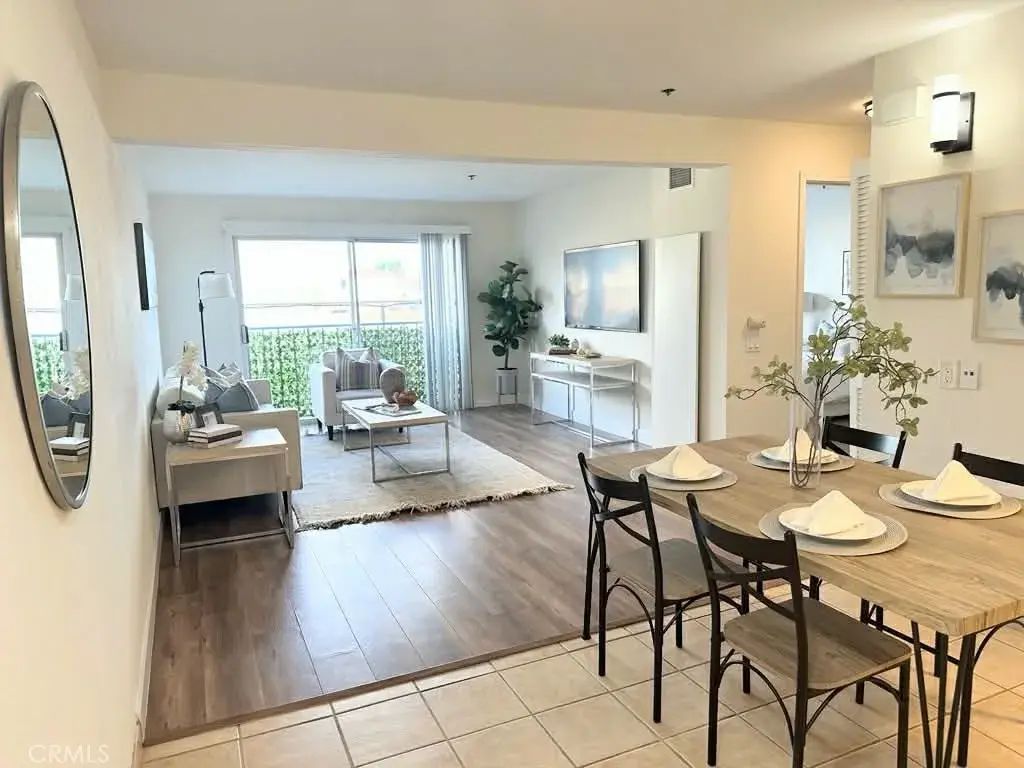 24410 Crenshaw 113, Torrance
