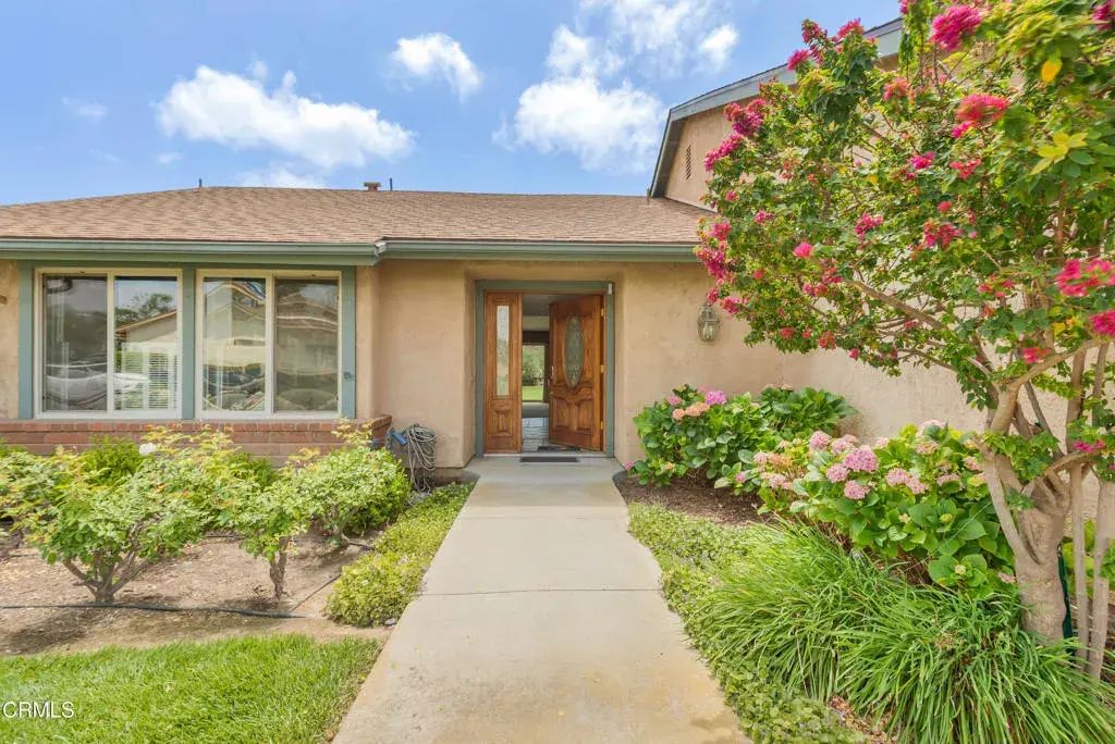 32118 Village 32, Camarillo