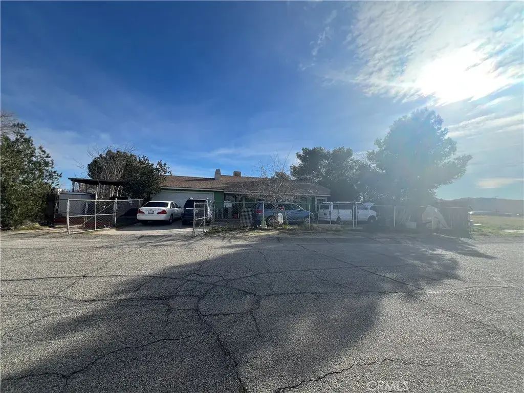17350 Sweetaire, Lancaster