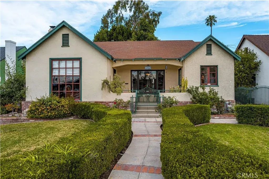 4545 Sunnyside Drive, Riverside