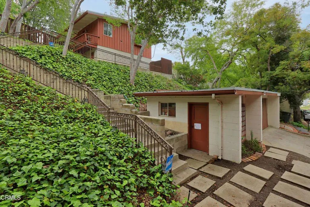 400 Glenullen Drive, Pasadena