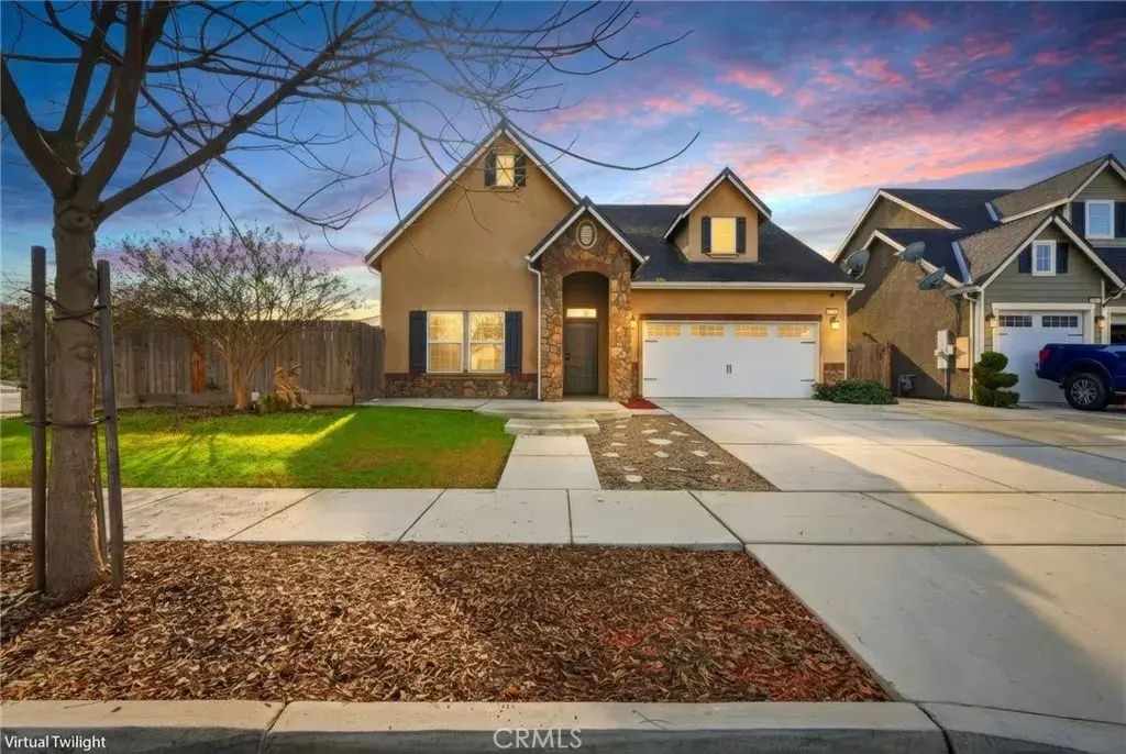 3725 W Clinton, Visalia