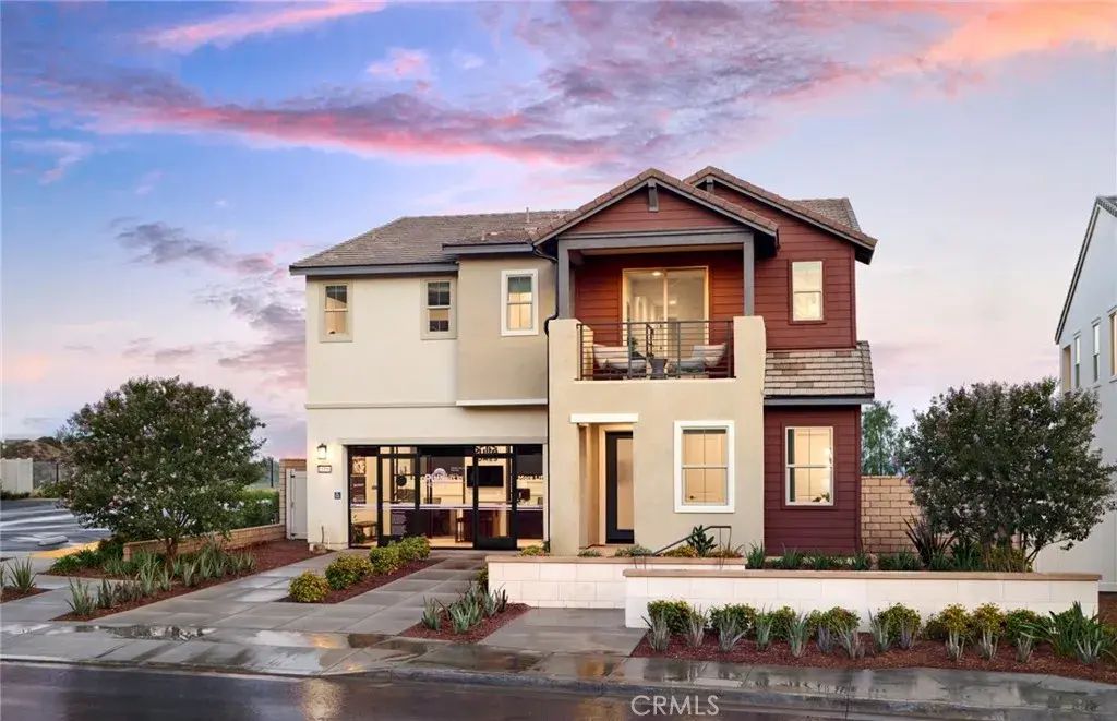 21138 Poema Place, Chatsworth