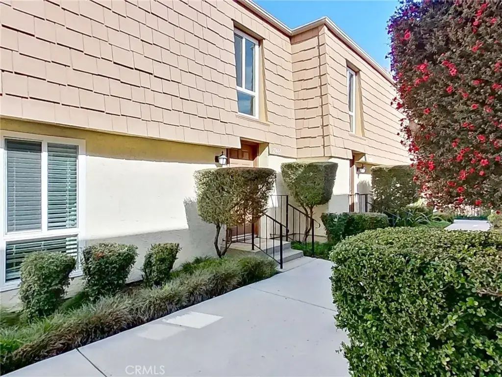 27464 Country Glen, Agoura Hills
