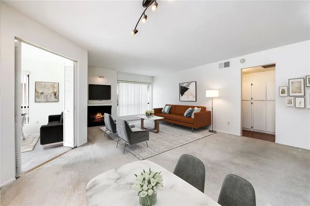 225 N Rose Street 307, Burbank