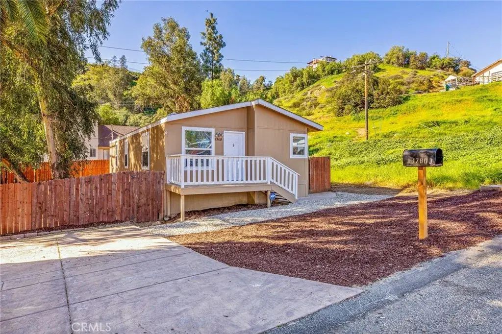 17603 Hays, Lake Elsinore